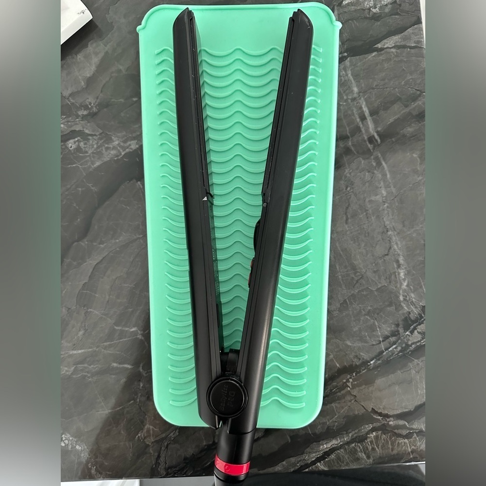 Heat resistance flat iron silicon mat